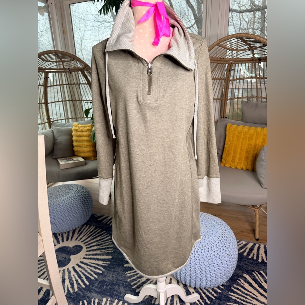 Tommy Bahama Olive Green Long Sleeve Pullover Dress Reversible Size Medium NWOT